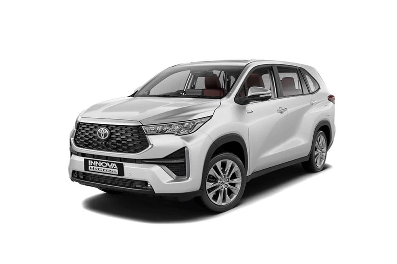 Innova Hycross